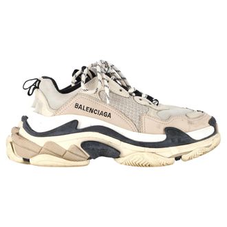 Balenciaga Balenciaga Triple S Sneakers in Beige Polyester