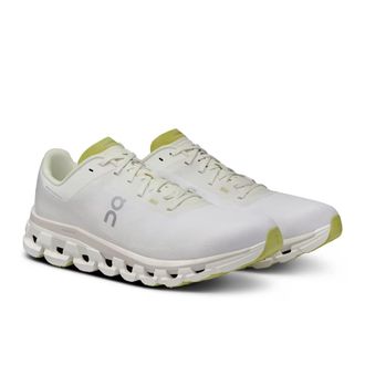 On Cloudflow 4 Mens Road Running Shoes Sneakers, White/Sand, 9.5 UK