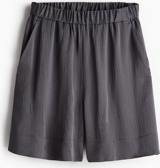 H&M Shorts aus Seidenmischung - Grau