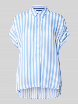 Eterna Relaxed Fit Bluse mit Knopfleiste und &Auml;rmeln mit Aufschlag in Blau, Gr&ouml;&szlig;e 44