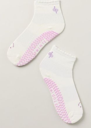 Pointe Studio x Daily Practice Pilates Grip Socks