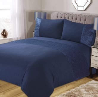 Lewis's Isla Pinsonic Panel Bedding - Navy - Double | TJ Hughes