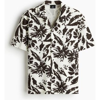 H&M Regular Fit Jacquard Resort Shirt in White/floral at Nordstrom, Size Xxx-Large