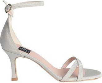 Islo Isabella Lorusso FOOTWEAR - Sandals sur YOOX.COM