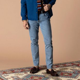 Duck Head Slim Straight Fit Jeans In Light Wash
