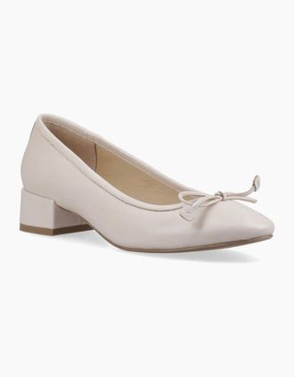 Hush Puppies Womens Silvia Womens Ballerina Court - White - Size: 6