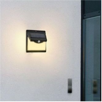 Trade Shop Trade Shop Traesio - Trade Shop - Faretto Applique Led A Parete Con Pannello Solare Luce Fredda 6500k Ip65 So-a3