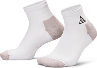 Nike Unisex Nike ACG Everyday Elevated Ankle Socks (1 Pair) in Grey | IH8648-025