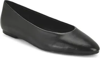 Nine West Valore Flat in Black at Nordstrom, Size 10.5