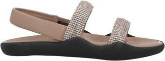 Christopher Kane FOOTWEAR - Sandals sur YOOX.COM