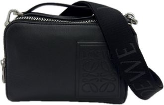 Loewe Black Leather Shoulder Bag (Pre-Owned)