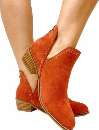 Corkys Footwear Womens Faux Suede Bluffin Boots In Rust