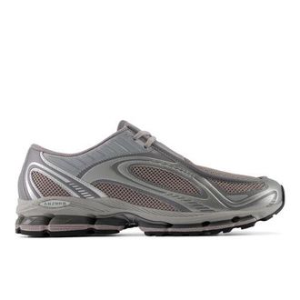 New Balance Unisex 1890A in Grigio, Sintetica, Taglia 37.5