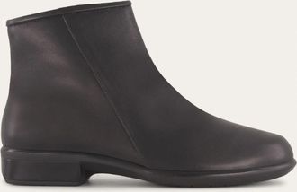 Naot Womens Norther Leather Boot In Black Baf