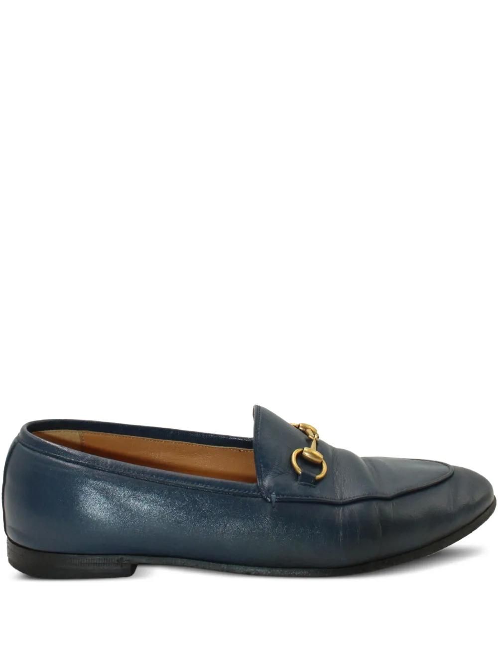 blue gucci dress shoes GUCCI Size 12 Navy Silver Pebble Grain Leather Horsebit Loafers  Sui  Generis Designer Consignment