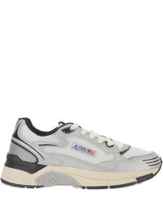 Autry Hyperway logo-patch sneakers - White