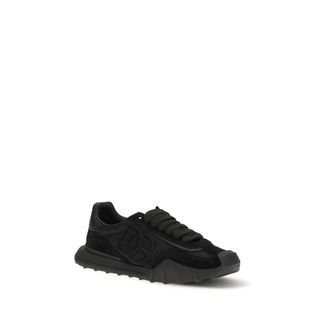 Dolce & Gabbana Logo-Appliqu&eacute; Leather Sneaker - Black