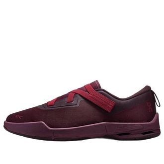 On Running (WMNS) On Running x Zendaya Cloudnova Moon Fig 3WG10745463