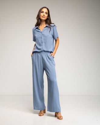 Tantra Set van overhemd con korte mouwen en elastische broek met zakken