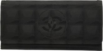 Chanel Black New Travel Line Long Wallet (Tri-Fold) (Pre-Owned)