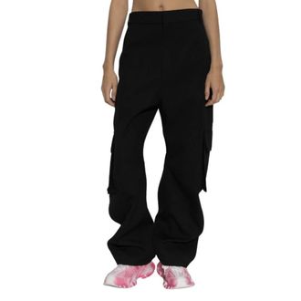 Balenciaga Pantalones cargo de lana de talle alto y corte barril - Trousers - Mujer - Negro - M