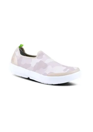 Oofos Womens Eezee Low Canvas Slip-On Shoes In White/tan Camo