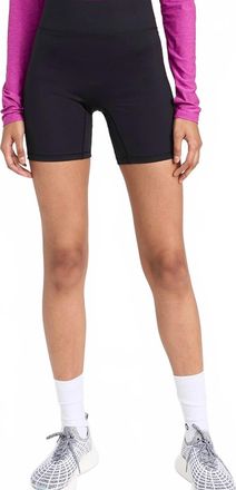 Bandier Center Stage 6Inch Biker Short In Black