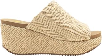 Volatile Womens Canteen Sandal In Natural