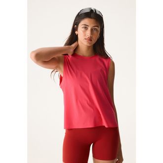 H&M Sports Vest Top With Coolmove in Watermelon at Nordstrom, Size X-Large