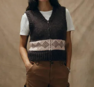 Filson Womens Wool Vest In Dark Brown