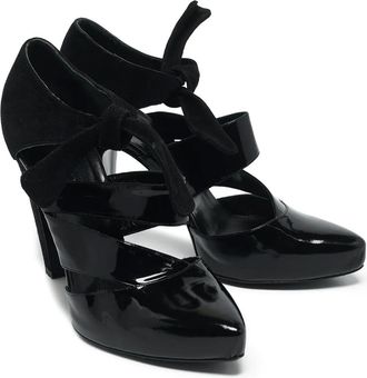 Balenciaga 105 mm lakleren pumps met uitgesneden details - Zwart