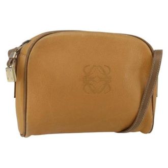 Loewe Pre-owned Cross Body Bags, female, Beige, Size: ONE SIZE Pre-owned Leather Crossbody Bag