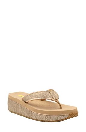 Volatile Neville Platform Flip Flop in Champagne Faux Leather at Nordstrom, Size 10