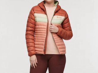 Cotopaxi Womens Fuego Down Hooded Jacket In Faded Brick/clay