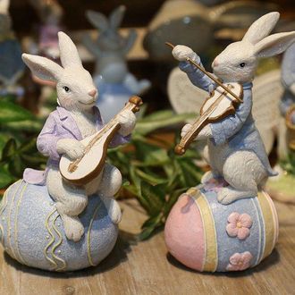 OEM Adorno De Conejito De Pascua - 2 Piezas, Tocando El Piano (108,5 X 19,4 Cm), Resina, Huevo De Color