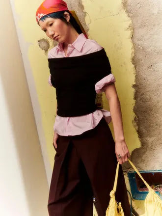 Liviana Conti Maglia spalle scoperte nera