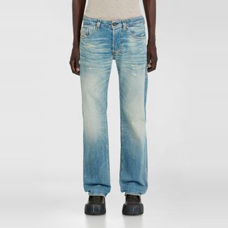Diesel Regular Jeans Low Waist 1985 Larkee, Light blue, Button fly