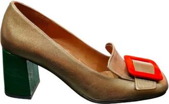 Chie Mihara Pema Pumps met Hoge Hak - Dames - Pumps - Bruin - 36 1/2 EU - Leer - Schoenen