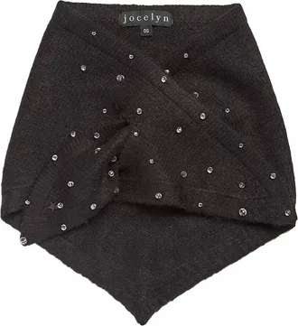 Jocelyn Knit Triangle Pull Thru Scarf In Black