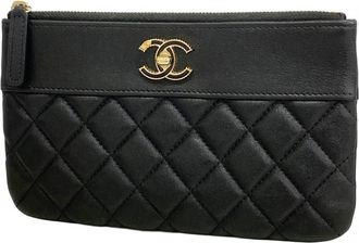 Chanel Black Leather Pouch (Pre-Owned)