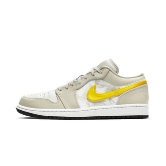 Nike Jordan 1 Low Palm Tree - unisex - Sport - Beige - Maat: 40 1/2 EU Leer