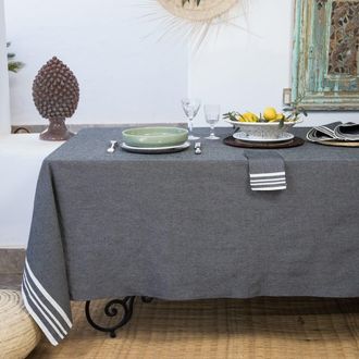 Febronie Mantel + 8 servilletas algod&oacute;n 180x300 negro