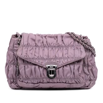 Prada Gerimpelde Nylon Schoudertas met Ketting