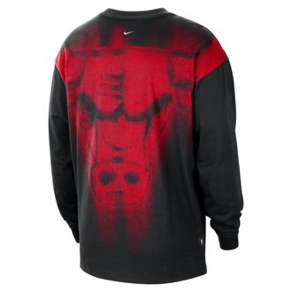 Nike Chicago Bulls Standard Issue Nike Mens Dri-FIT Long-Sleeve Basketball Top in Black | II3974-010