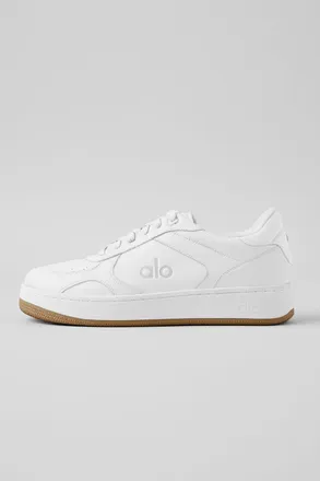 Alo Recovery Mode Sneaker in Natural White/Gum Brown, Size: 16M/17.5W