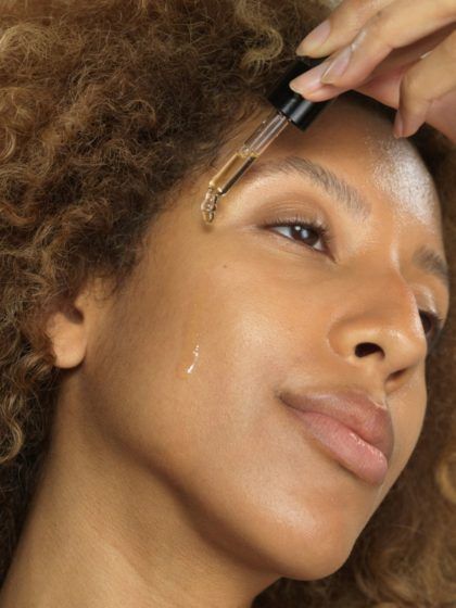 Skincare im Winter: Warum wir jetzt auf Gesichtsöle setzen