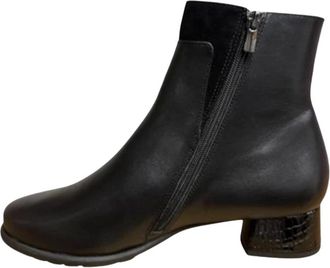 Footnotes Kathleen Enkellaarzen met hak - Dames - Schoenen - Zwart - Maat: 43 EU Leer