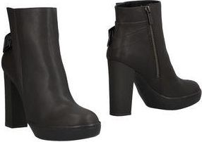 Hogan FOOTWEAR - Ankle boots sur YOOX.COM