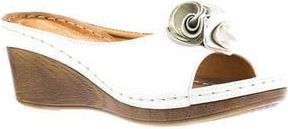 Good Choice Shoes Sydney Floral Platform Wedge Sandal in White at Nordstrom Rack, Size 6.5