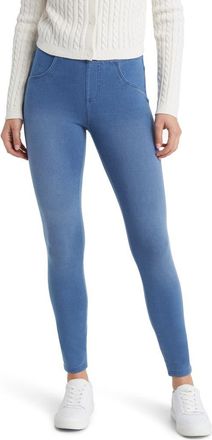 Hue Game Changing Seamless Denim Leggings in Classic Light Wash at Nordstrom, Size X-Small